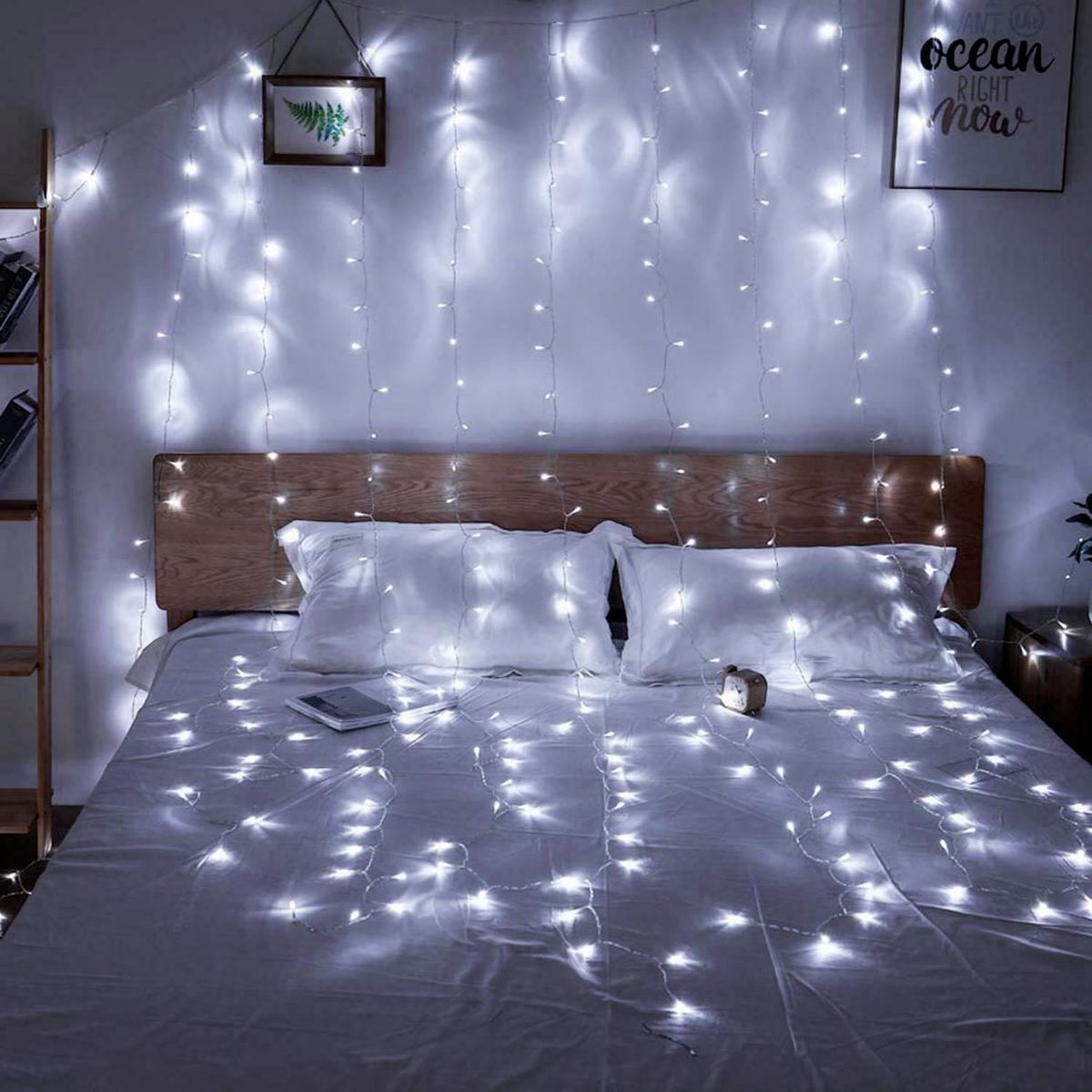 Светодиодная гирлянда штора-водопад 320 LED 3,3х2 м Холодный белый (1008902-Other) Светодиодная гирлянда штора-водопад 320 LED 3,3х2 м Холодный белый (1008902-Other)
