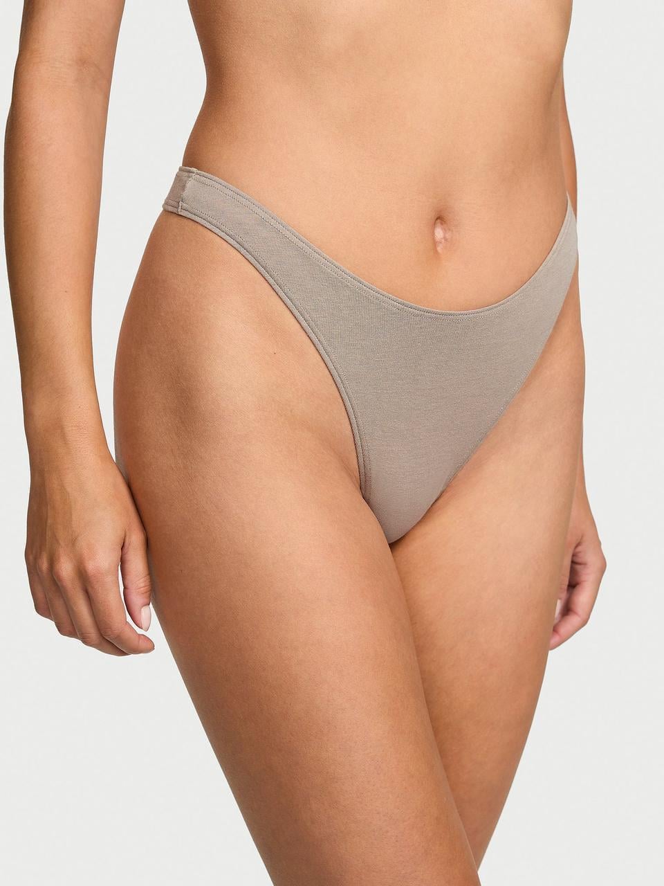Трусики жіночі Victoria's Secret Stretch Cotton High-Leg Scoop Thong M Сірий (2784503407)