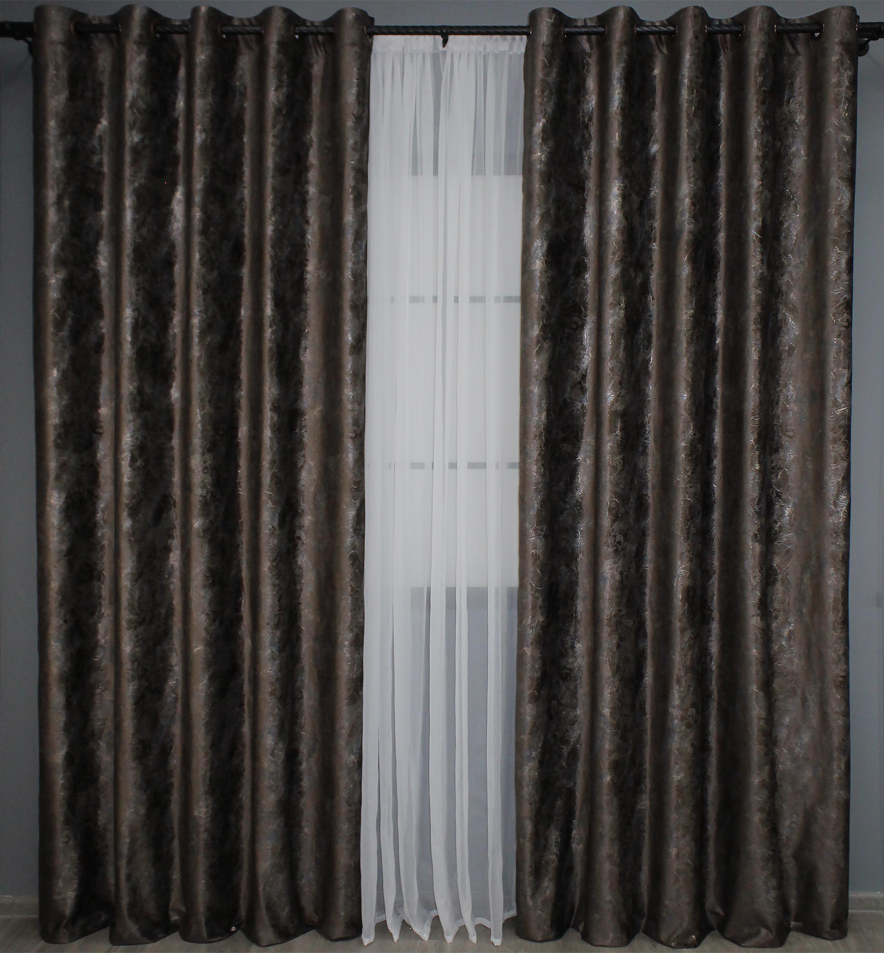 Комплект штор на люверсах VR-Textil Бархат Афина № 1312ш 150х250 см 2 шт. Коричневый (37-0086)