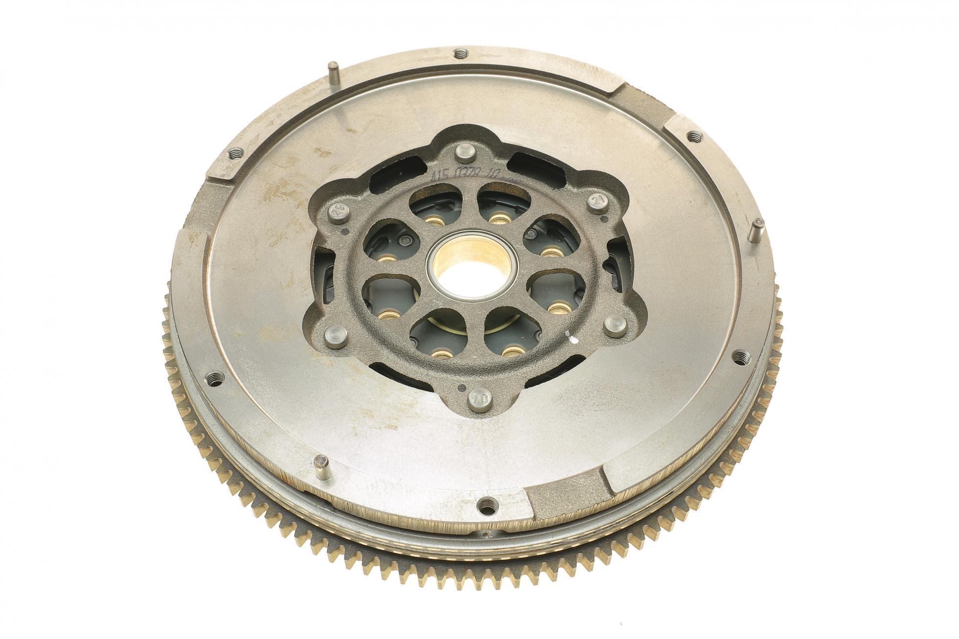 Маховик LUK 415 0378 10