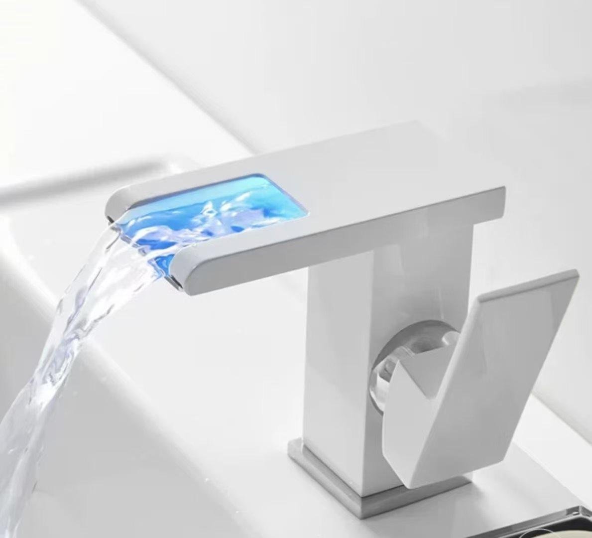 Смеситель для раковины светодиодный Valeso NSB015 Белый (000044353) - фото 2