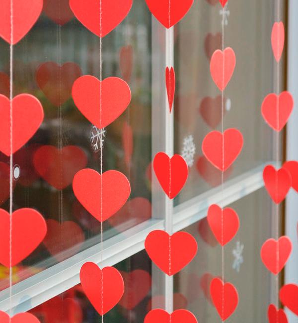 Бумажная гирлянда Сердечки 2,5 м (10383)