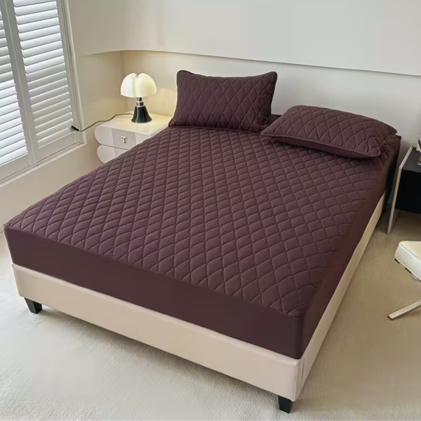 Комплект 3в1 наматрасник двуспальный 180х200 см и наволочки для подушек 2 шт. 48х74 см водонепроницаемый для кровати