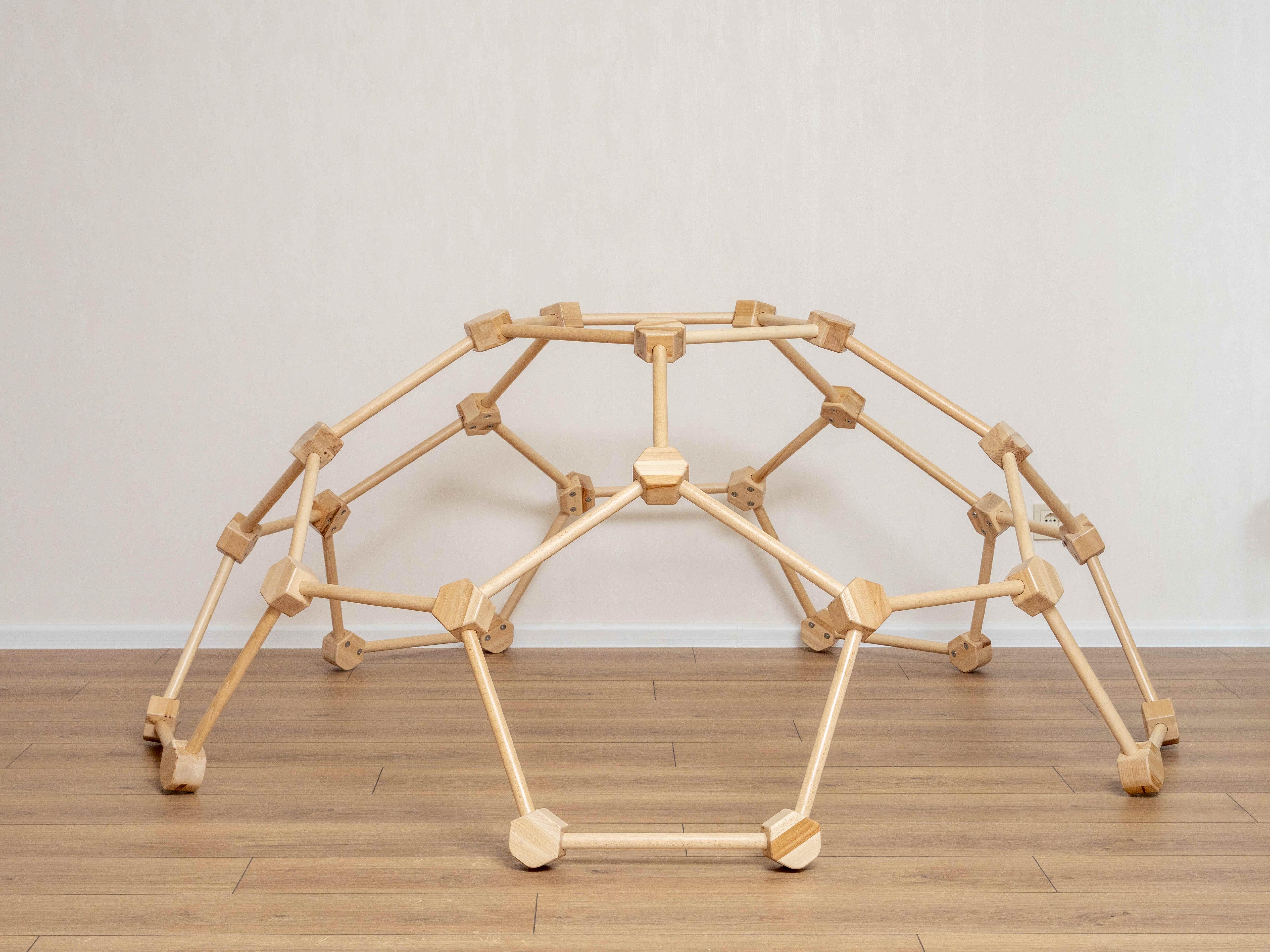 Тренажер дитячий Woodandhearts Павук М Натуральне дерево (AAKS001)