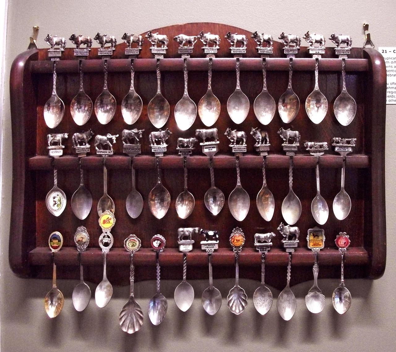 Полка для коллекции ложек Халивил Савоярди (ПКЛ-000615)