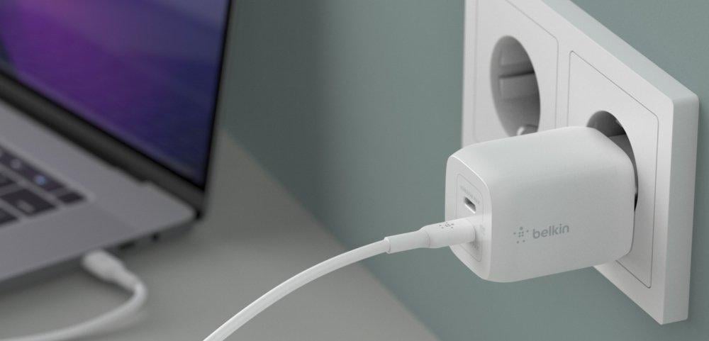 Зарядное устройство сетевое Belkin GAN 65 Вт 2хUSB-С с кабелем Белый (WCH013VF2MWH-B6) - фото 2
