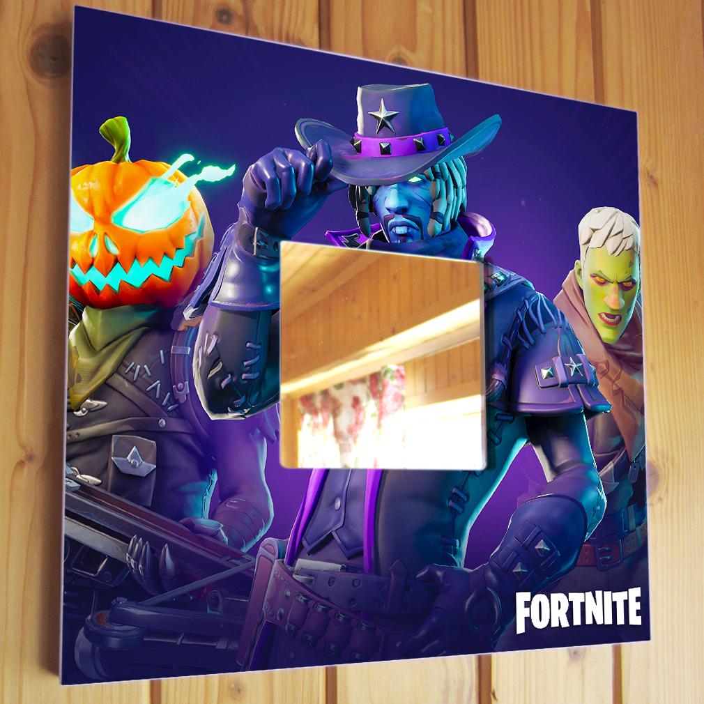 Зеркало декоративное Персонажи игры ''Fortnite'' 260х260 мм (M04413)