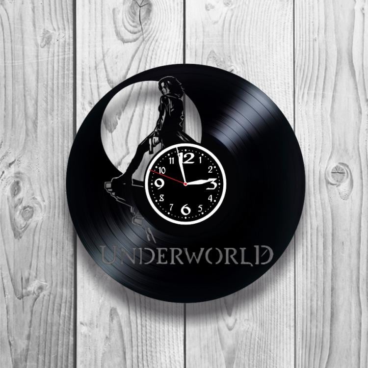 Часы настенные Другой мир 0433 из виниловой пластинки