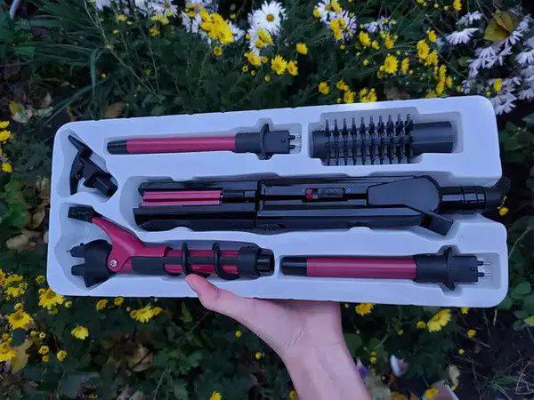 Мультистайлер для укладки волос Umate Pro Ceramic 12в1 с керамическим покрытием и индикатором нагрева Черный - фото 4 Мультистайлер для укладки волос Umate Pro Ceramic 12в1 с керамическим покрытием и индикатором нагрева Черный - фото 4