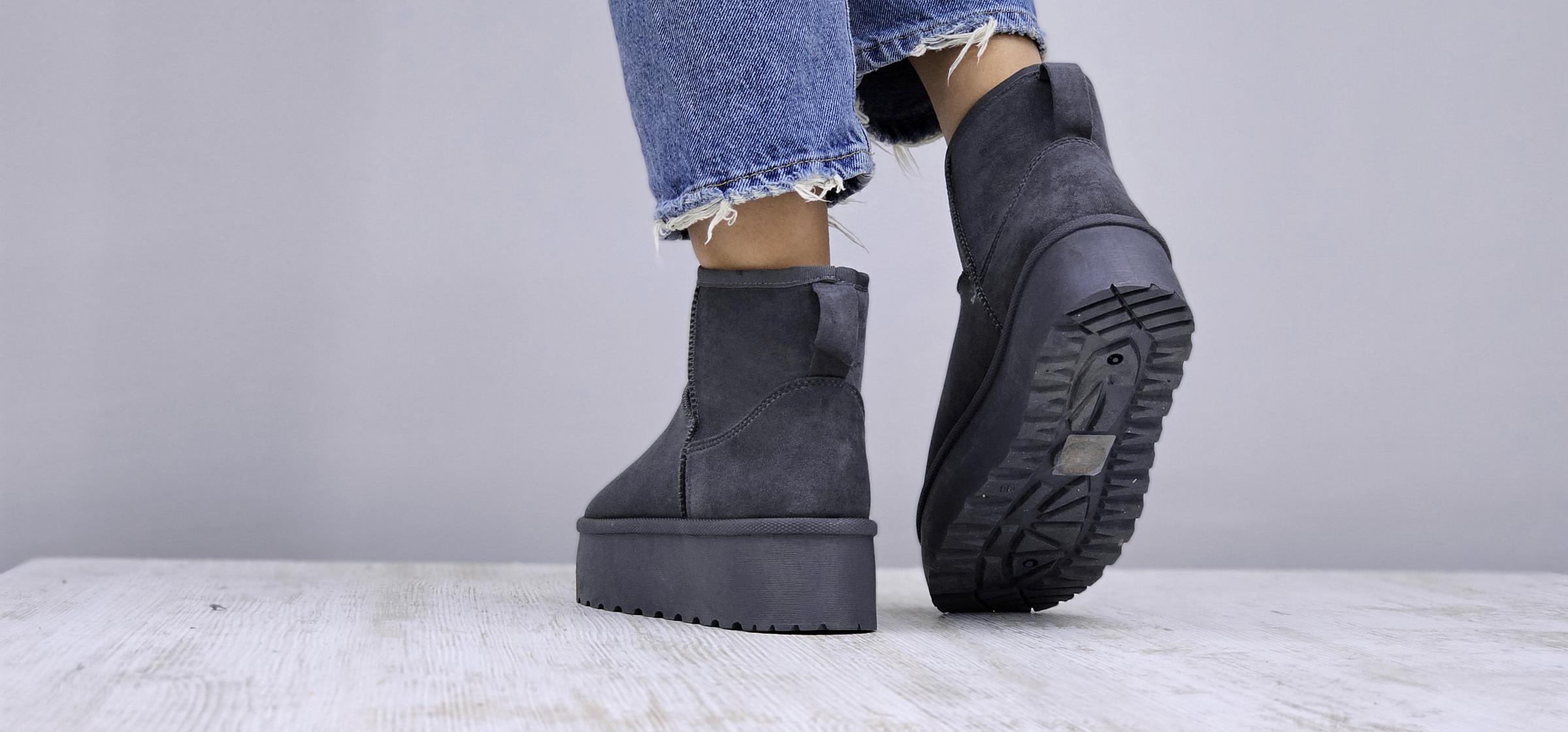 Уги зимові жіночі короткі на платформі р. 37 Темно-сірий (3329) - фото 6