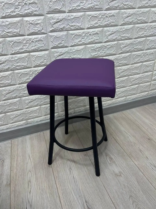 Табурет кухонний Tutty+ 30х45 см Фіолетовий/Чорний (28374446)