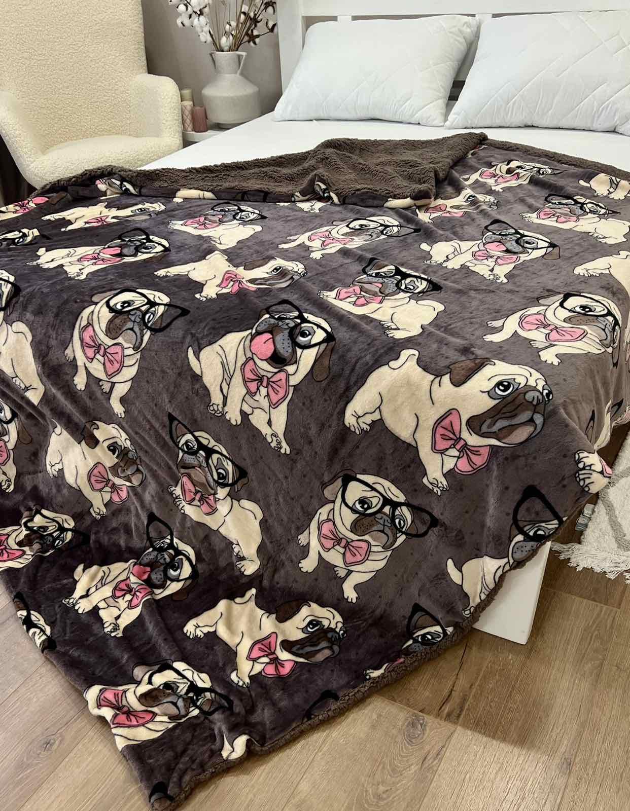 Плед двусторонний Мопсы велюр-шерсть 150x210 см Коричневый (27716669) Плед двусторонний Мопсы велюр-шерсть 150x210 см Коричневый (27716669)