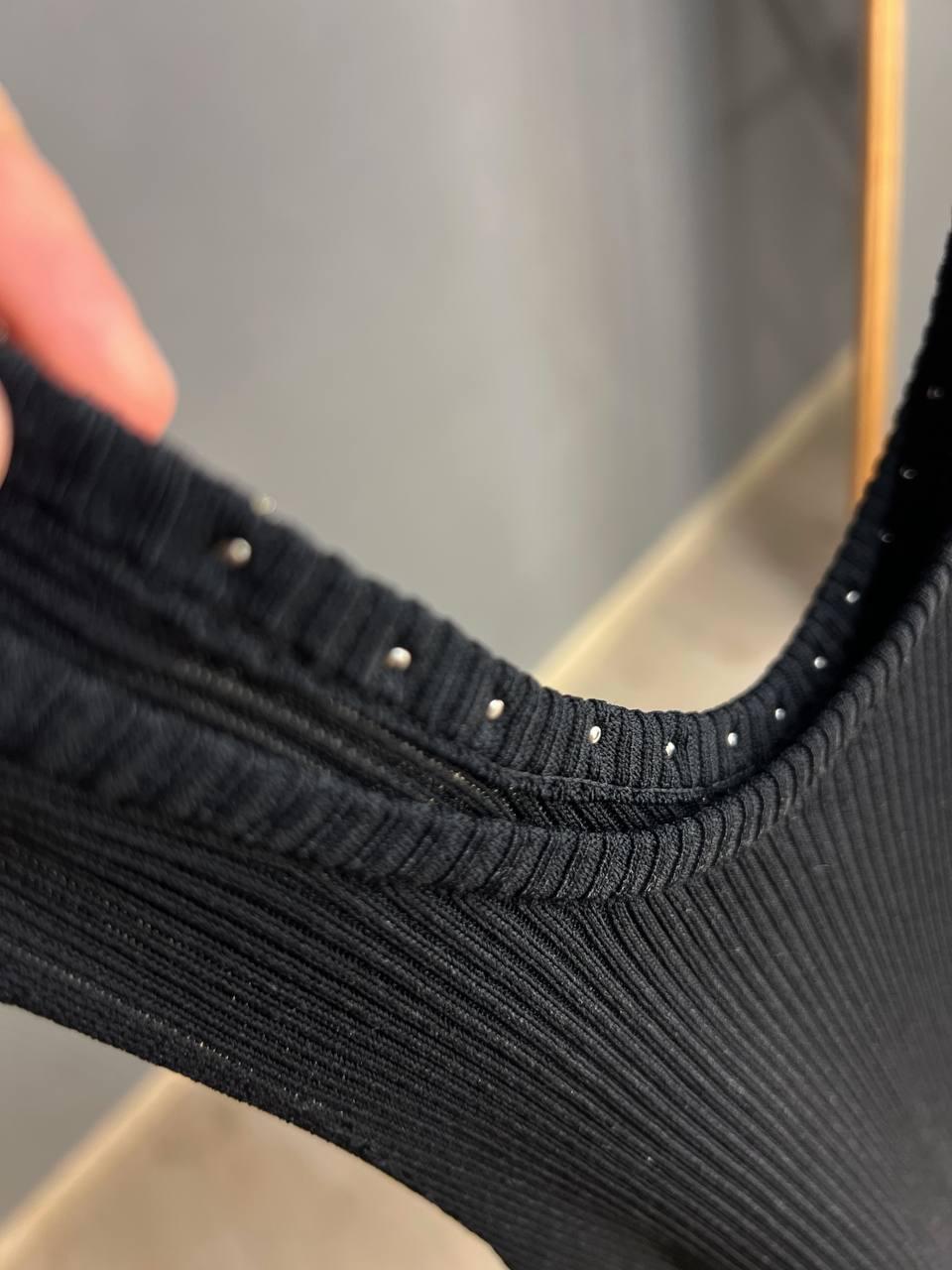 Майка женская A-N 3805 в рубчик с камнями на вырезе OS Черный (26404731) - фото 8