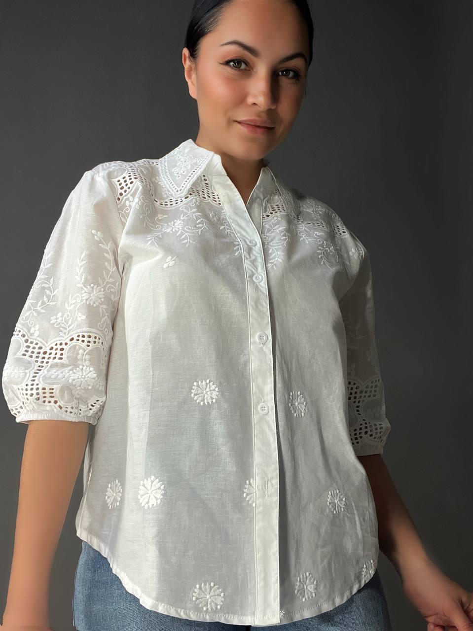 Рубашка женская A-N 8132 кружево вышивка на пуговицах короткий пышный рукав L Белый (26404732) - фото 7