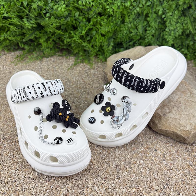 Крокси жіночі сабо з джибітсами Е-0010410-2 p. 38 24,5 см Білий