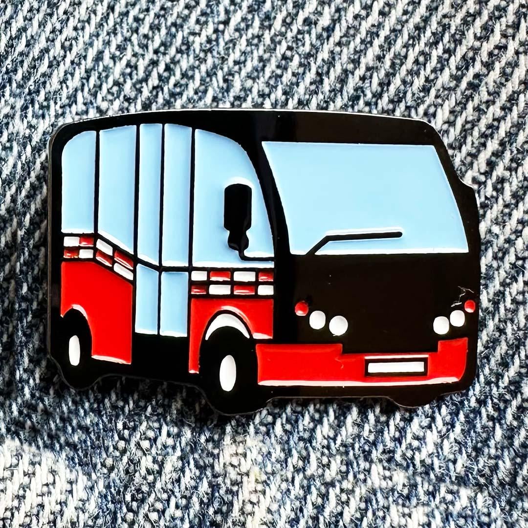 Значок-пін Харків Червона маршрутка Karsan (00000002747)