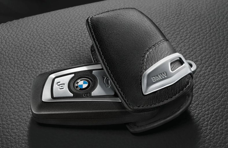 Чохол шкіряний BMW для ключів зі сталевим затиском Чорний (82292219911)