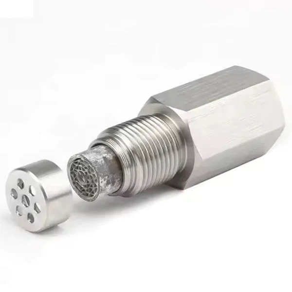 Эмулятор катализатора универсален для замены штатного очистителя выхлопных газов (C01390) Эмулятор катализатора универсален для замены штатного очистителя выхлопных газов (C01390)