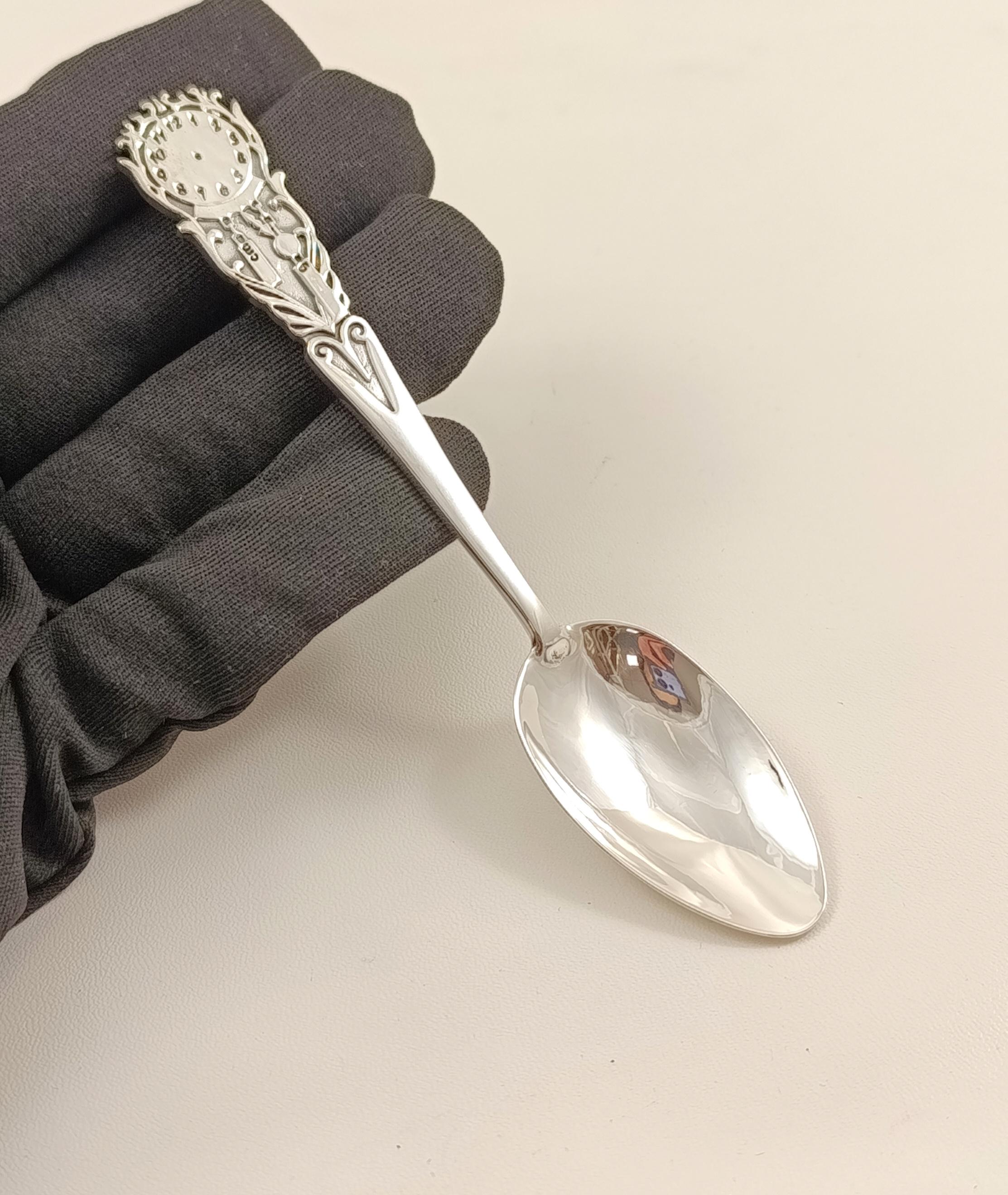 Ложка детская серебряная Часы 925 проба 22,9 г - фото 4