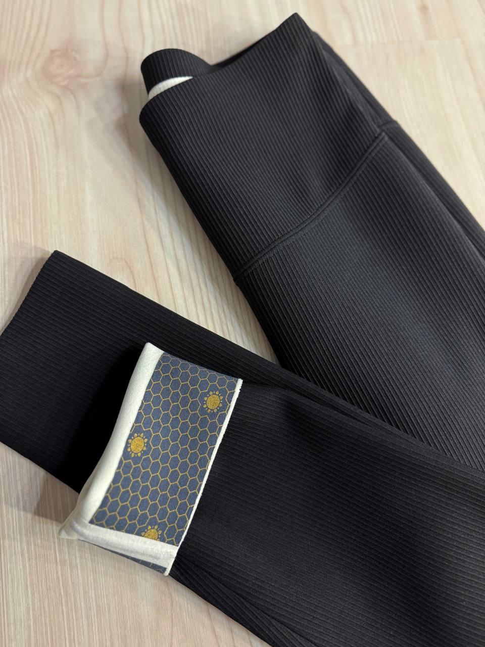 Лосини жіночі Kenalin W-30 утеплені на флісі в рубчик з пуш-ап ефектом XXS/XS Чорний (5403) - фото 5