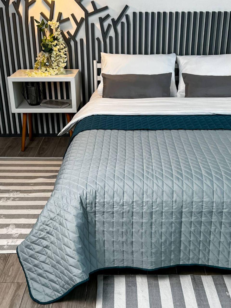 Покривало стьобане ARCLOUD Romb Indian 180x215 см Teal/Grey (153) - фото 2 Покривало стьобане ARCLOUD Romb Indian 180x215 см Teal/Grey (153) - фото 2