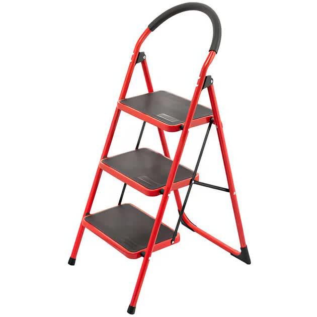 Стремянка складная на 3 ступени до 150 кг 120х45 см (31293455) Стремянка складная на 3 ступени до 150 кг 120х45 см (31293455)