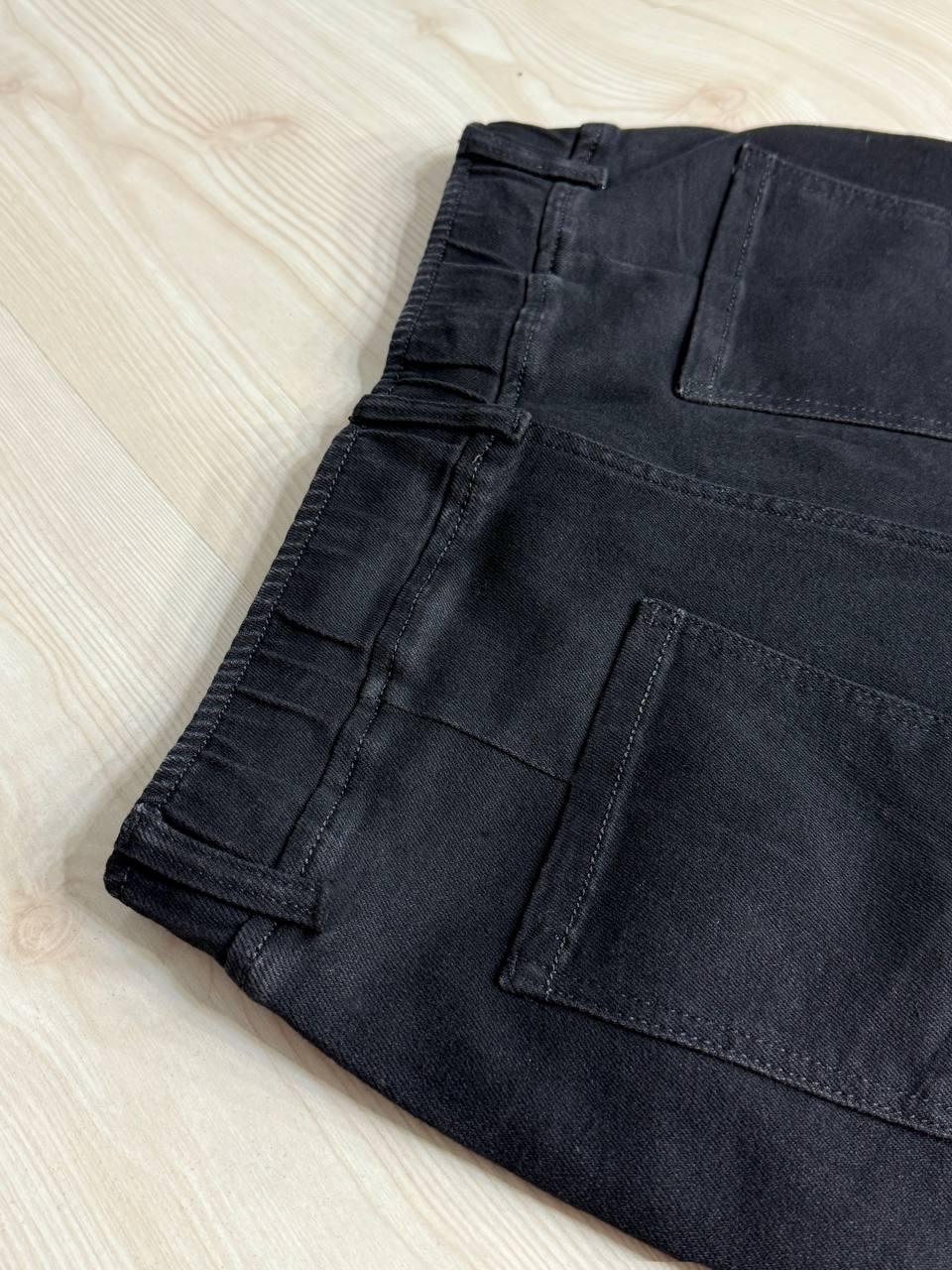 Джинсы женские Ladyn 836 MOM на резинке рассыпь камней большие размеры р. 42 Черный (5118) - фото 4 Джинсы женские Ladyn 836 MOM на резинке рассыпь камней большие размеры р. 42 Черный (5118) - фото 4