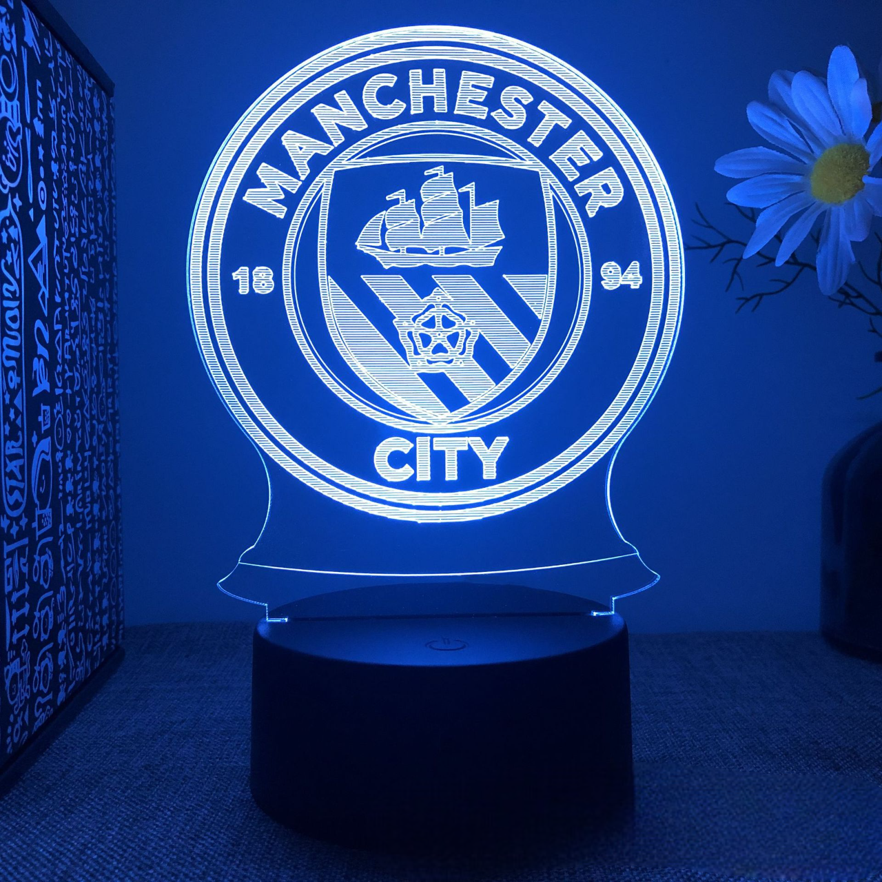 Светильник футбольный Манчестер Сити (26972674)