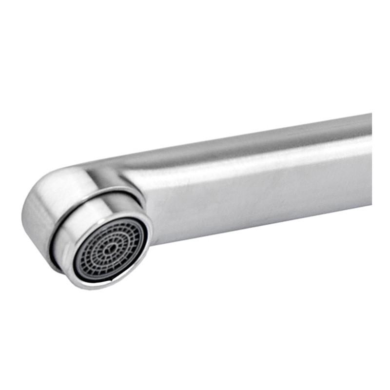 ちー 国内2月12日発売予定】クラスティー バーガー × アディダス