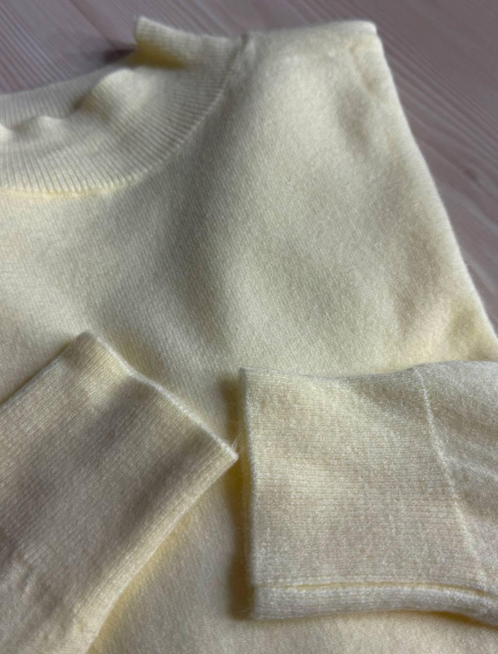 Светр жіночий A-N 106 водолазка гольф з коміром стійкою базовий OS Жовтий (5410) - фото 7 Светр жіночий A-N 106 водолазка гольф з коміром стійкою базовий OS Жовтий (5410) - фото 7