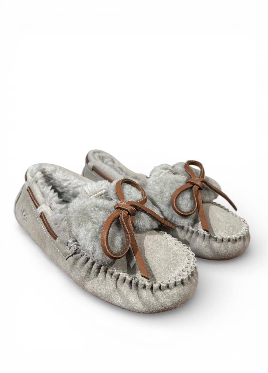 Мокасины женские UGG Dakota Double Bow s/n 1118913 р. 36/USA 5/22 см Серый (31302009)