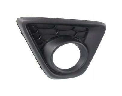 Решетка бампера AVTM Mazda CX-5 12-15 правая Черный (15 4421 912)