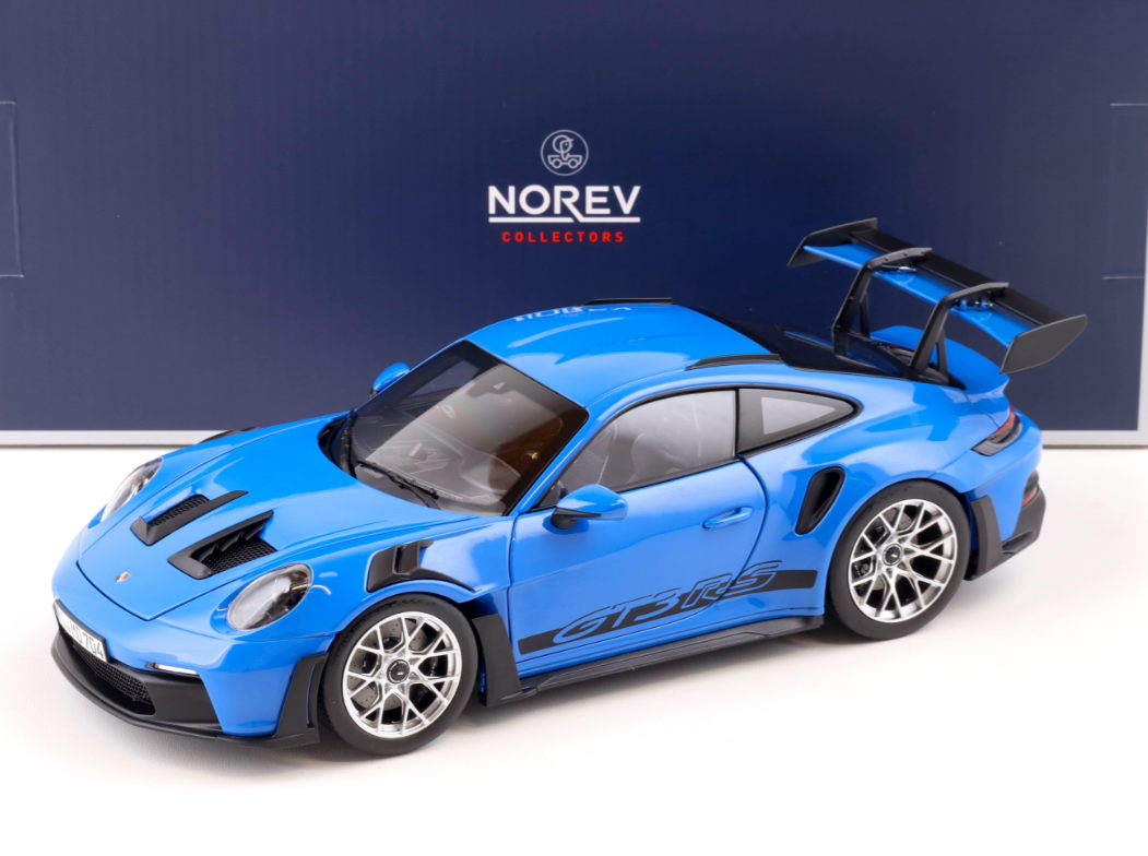 Модель автомобіля Norev 1:18 Porsche 911 992 GT3 RS Coupe Shark Blue (187358) - фото 4