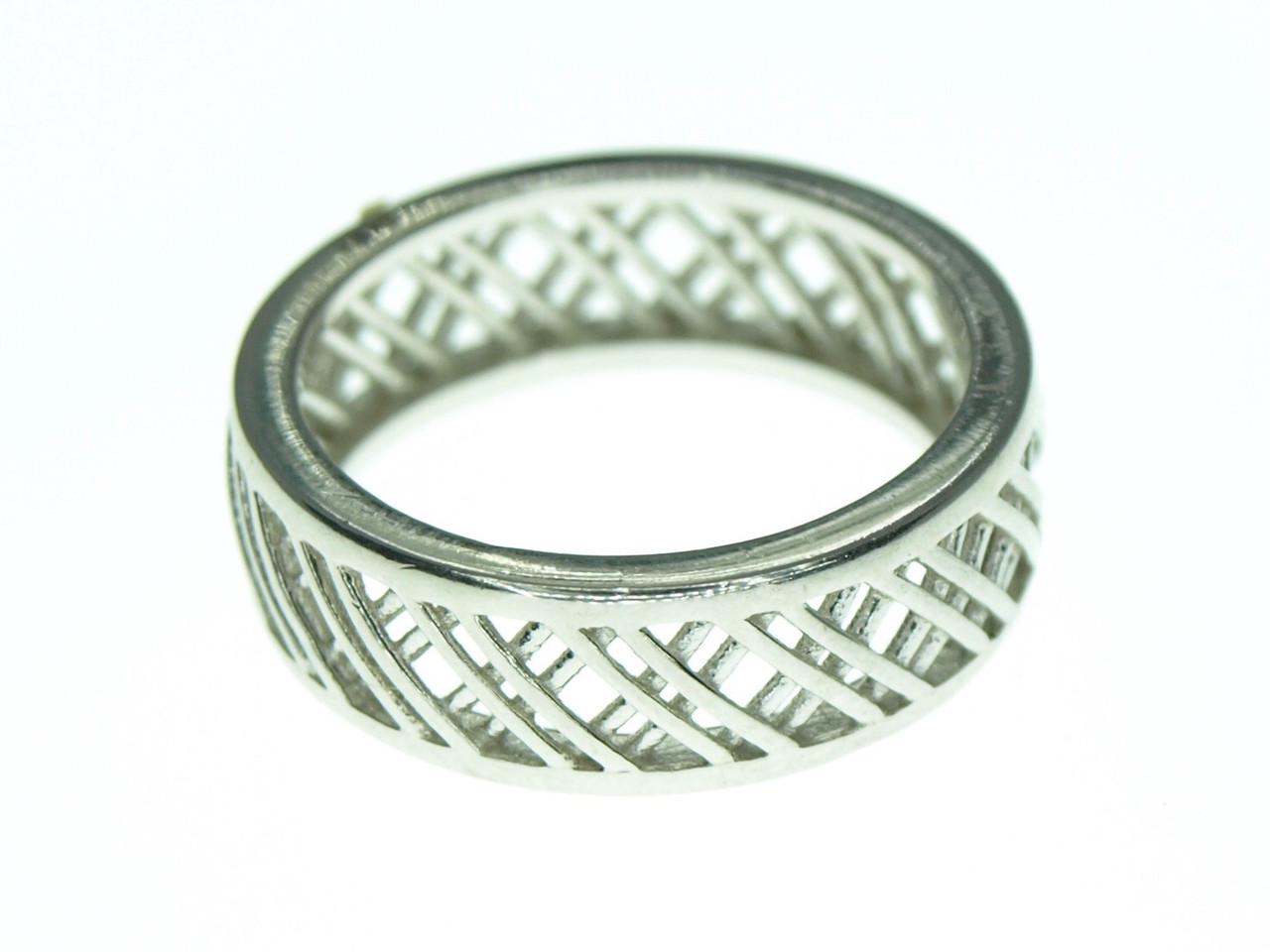 Каблучка зі срібла р. 17 (20010852)