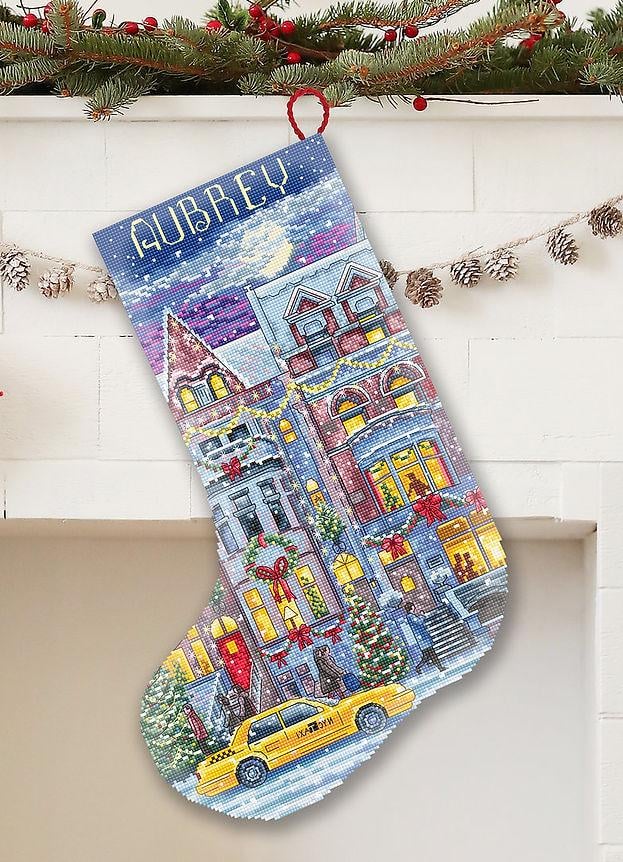 Набір для вишивання хрестиком L8085 Winter Townhouse Stocking