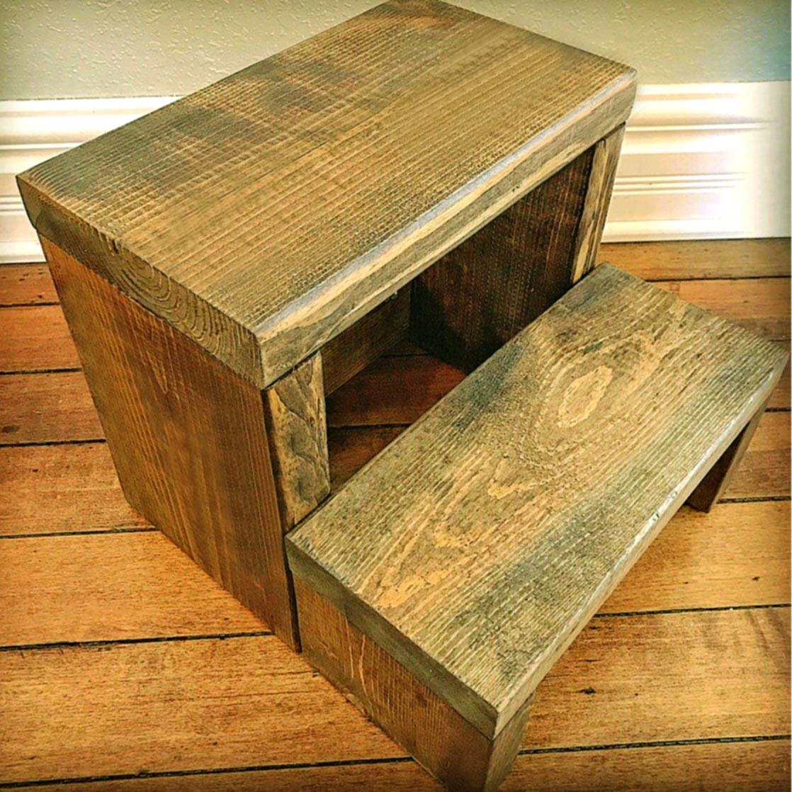 Скамейка-ступенька из дерева Маунтин Мускат (ССТ-002307)