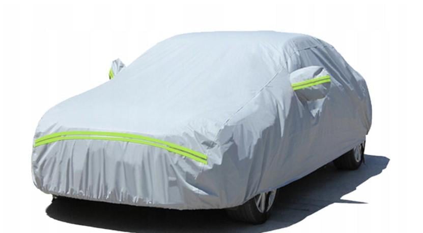 Защитный чехол тент на автомобиль 540х175х120 см с отблескивателями