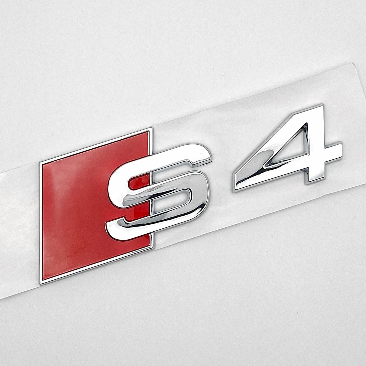 Эмблема надпись S4 Audi ABS 10,5х3,8 см Хром/Красный глянцевый (2881177930)
