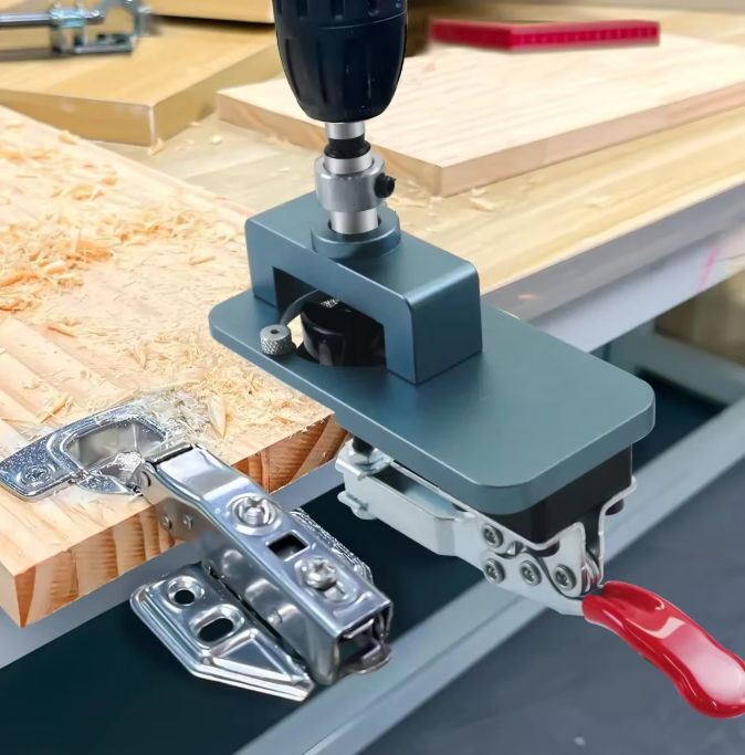 Кондуктор с зажимом для сверления отверстий под петли 35 мм (23133989) - фото 7 Кондуктор с зажимом для сверления отверстий под петли 35 мм (23133989) - фото 7