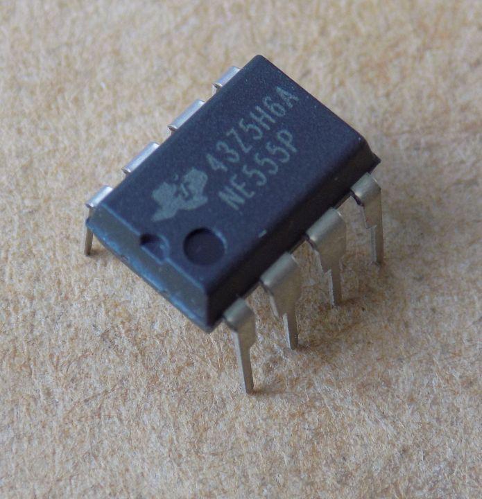 Микросхема NE555P для NE555N/HA17555/DIP8 (29330)
