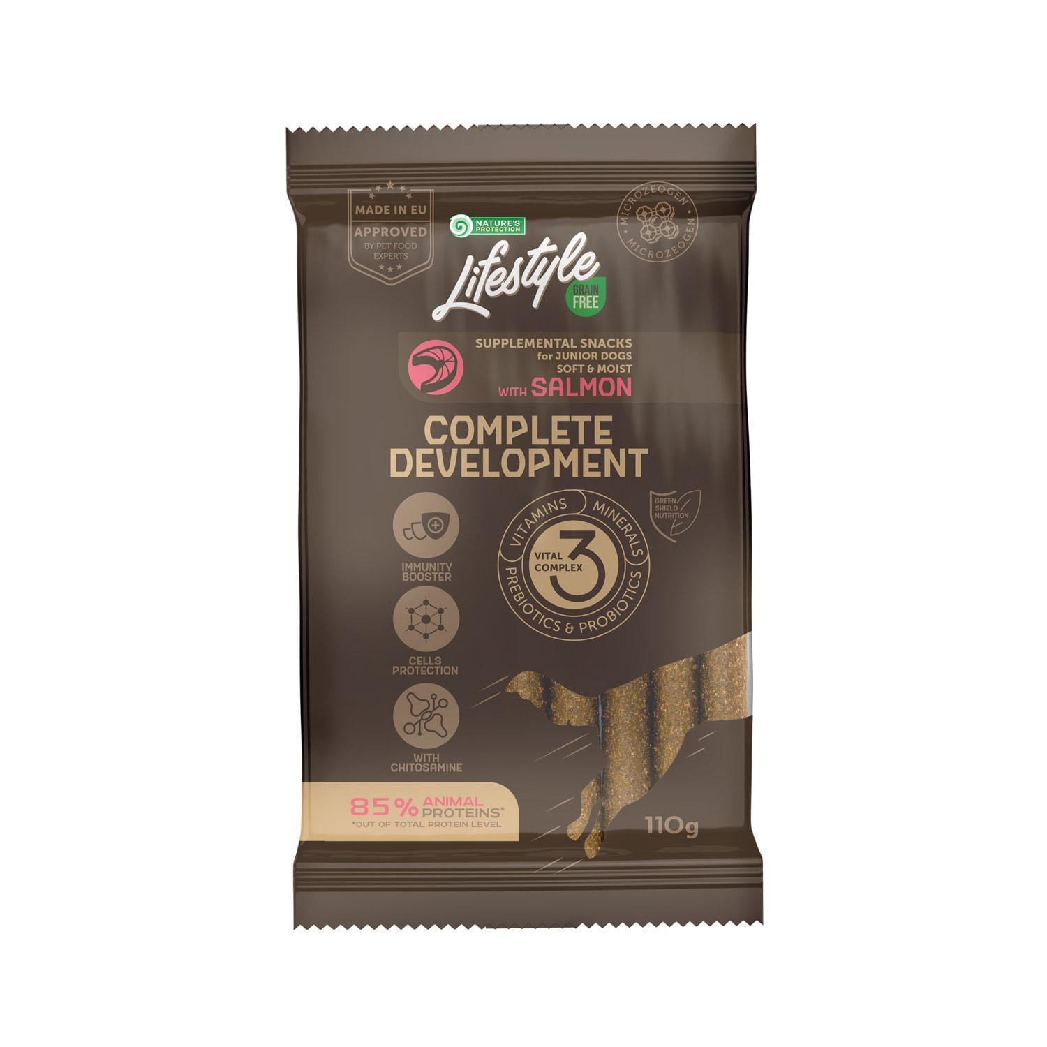 Лакомство для собак Nature's Protection Lifestyle Grain Free Salmon Complete development 110 г