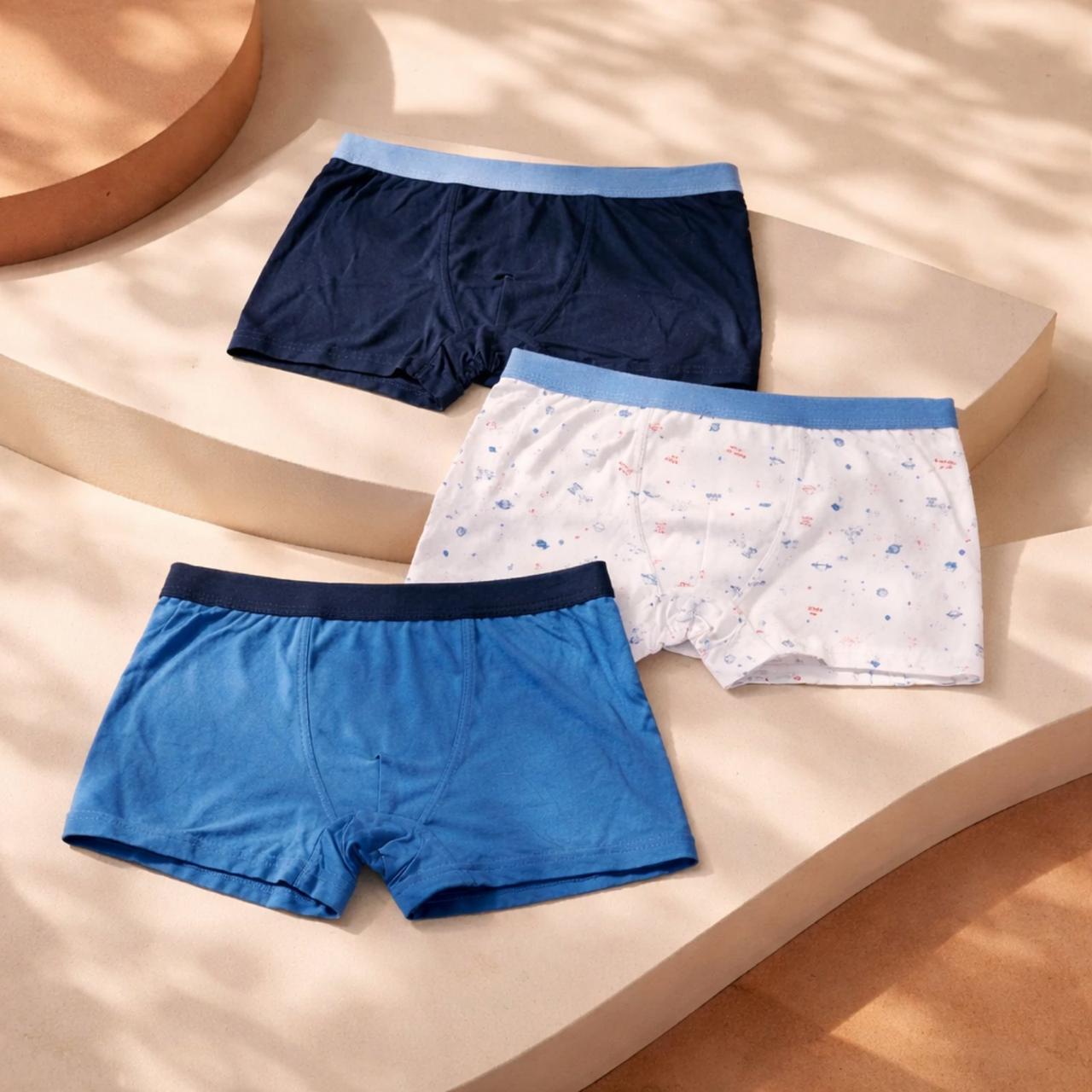 Труси боксери для хлопчиків OVS Kids 122-128 см/7-8 р. (8056608983056) Труси боксери для хлопчиків OVS Kids 122-128 см/7-8 р. (8056608983056)