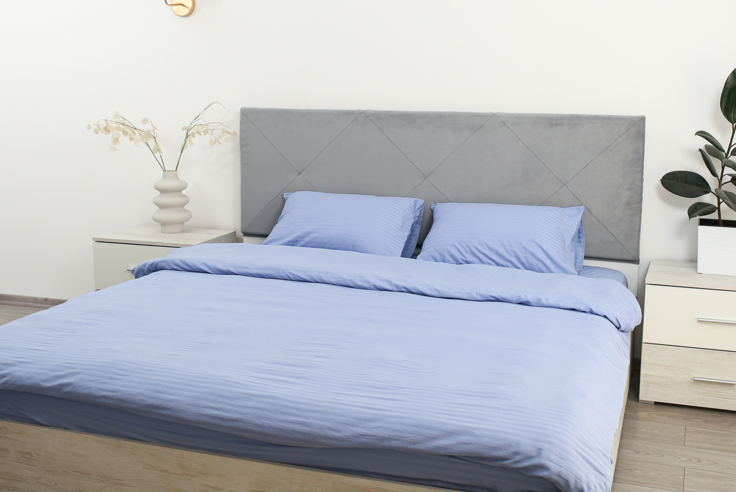 Комплект постельного белья евро Amore blue3919 страйп-сатин Голубой (KPB-Ae-STLux-blue3919 70x70_) - фото 2 Комплект постельного белья евро Amore blue3919 страйп-сатин Голубой (KPB-Ae-STLux-blue3919 70x70_) - фото 2