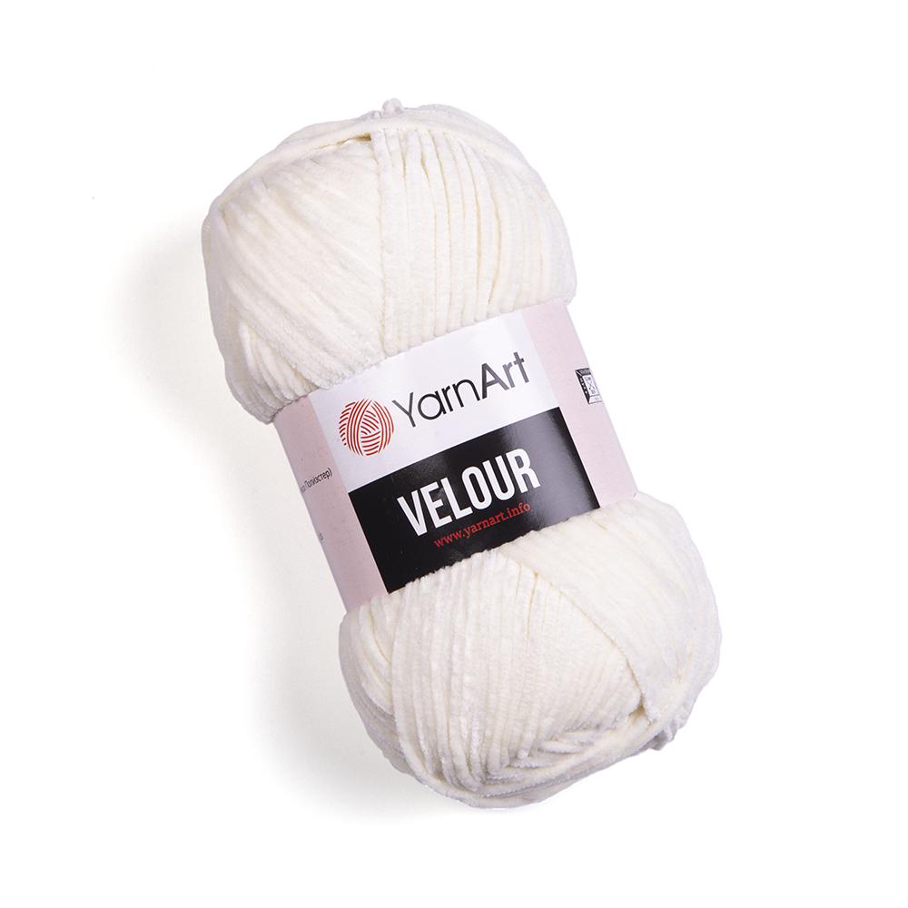 Пряжа велюровая YarnArt Velour 841 молочный (2402)