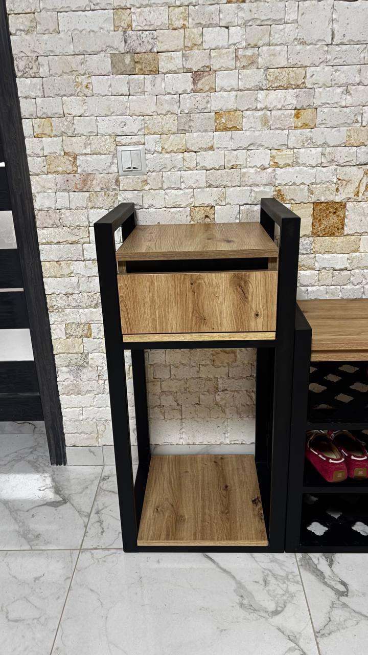 Тумбочка в прихожую лофт Черный/Дуб Артизан (00012)