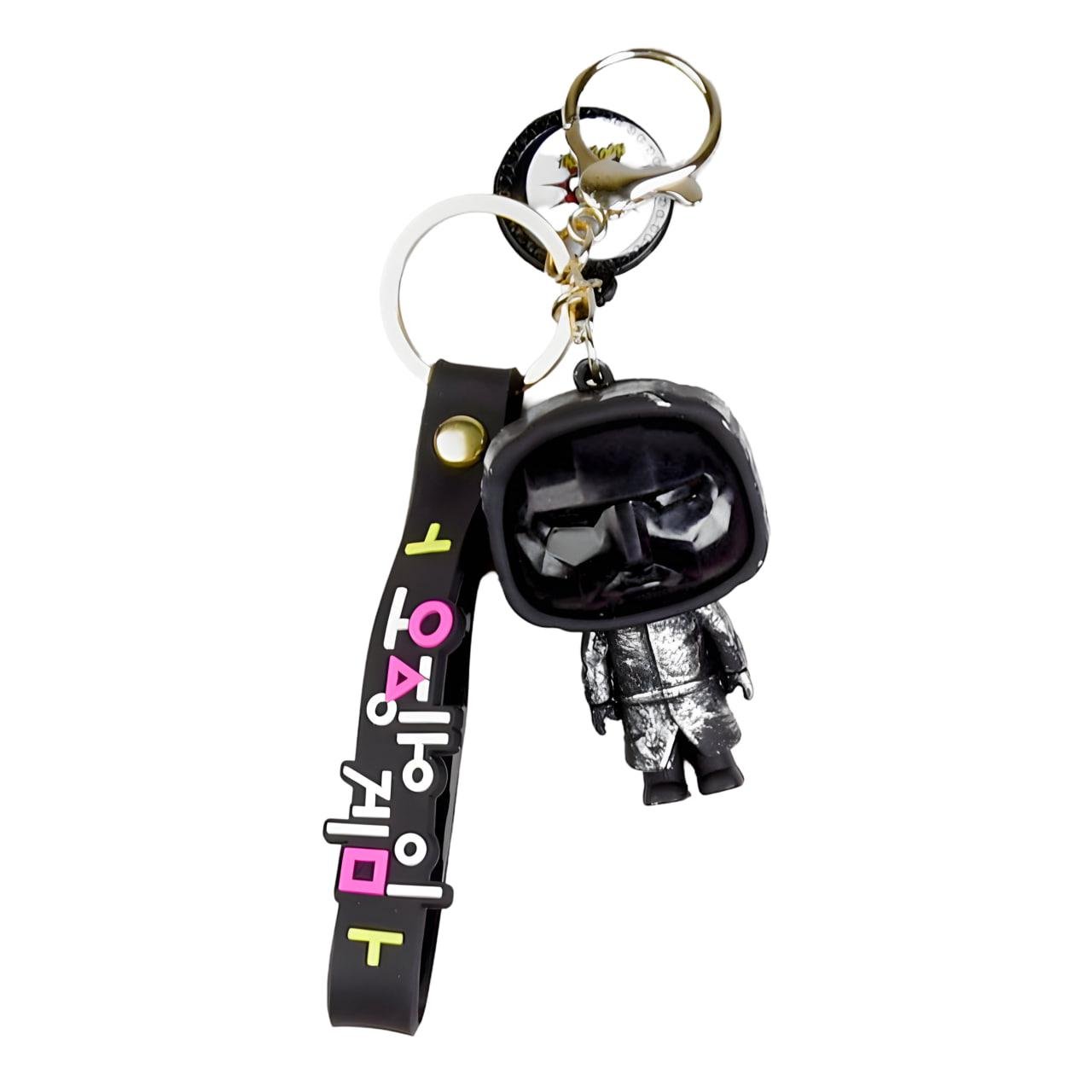 Брелок "Игра в кальмара" Распорядитель (С50599)