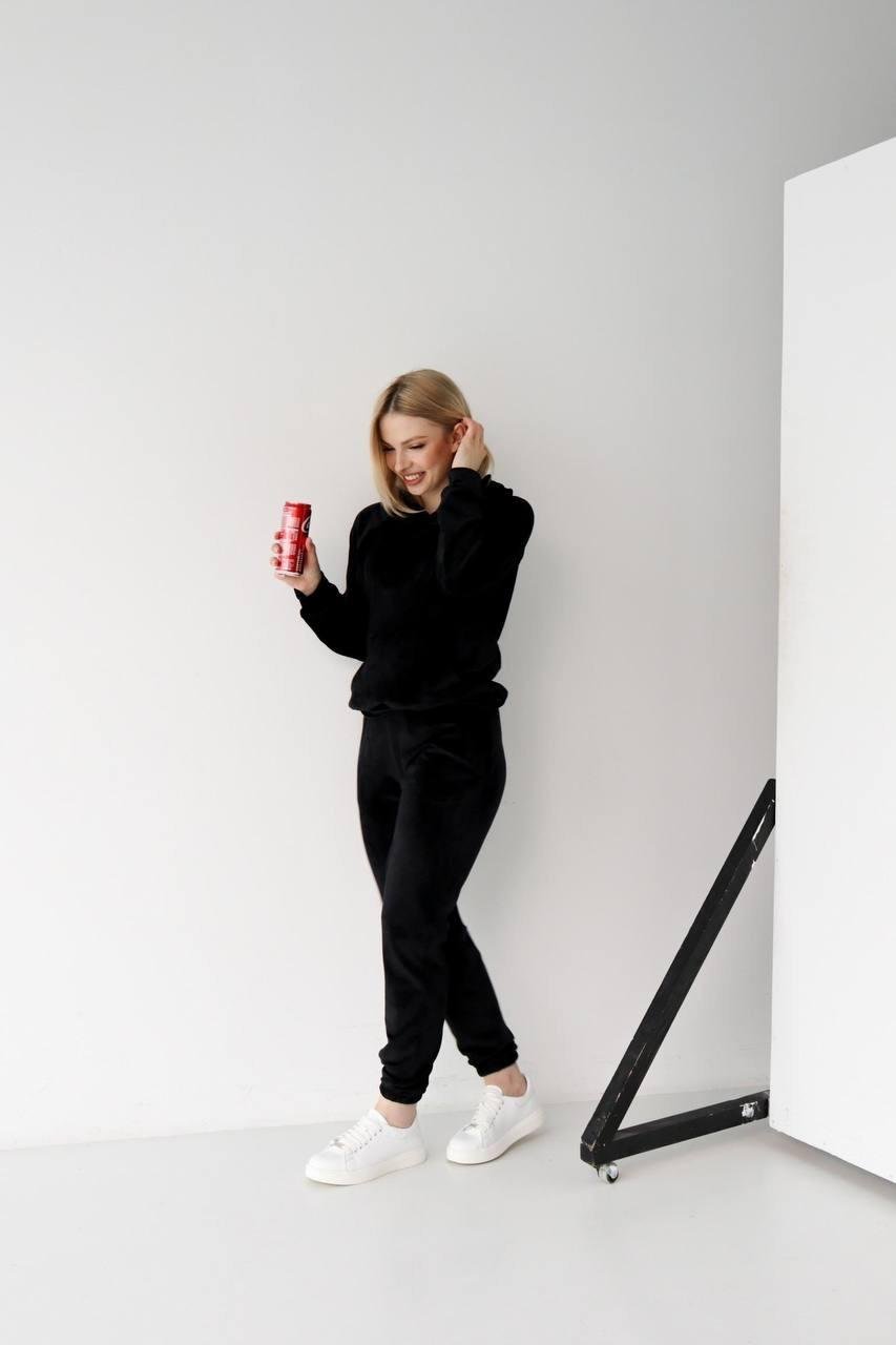 Костюм жіночий спортивний велюровий Nika кофта і штани S Чорний (11079444)