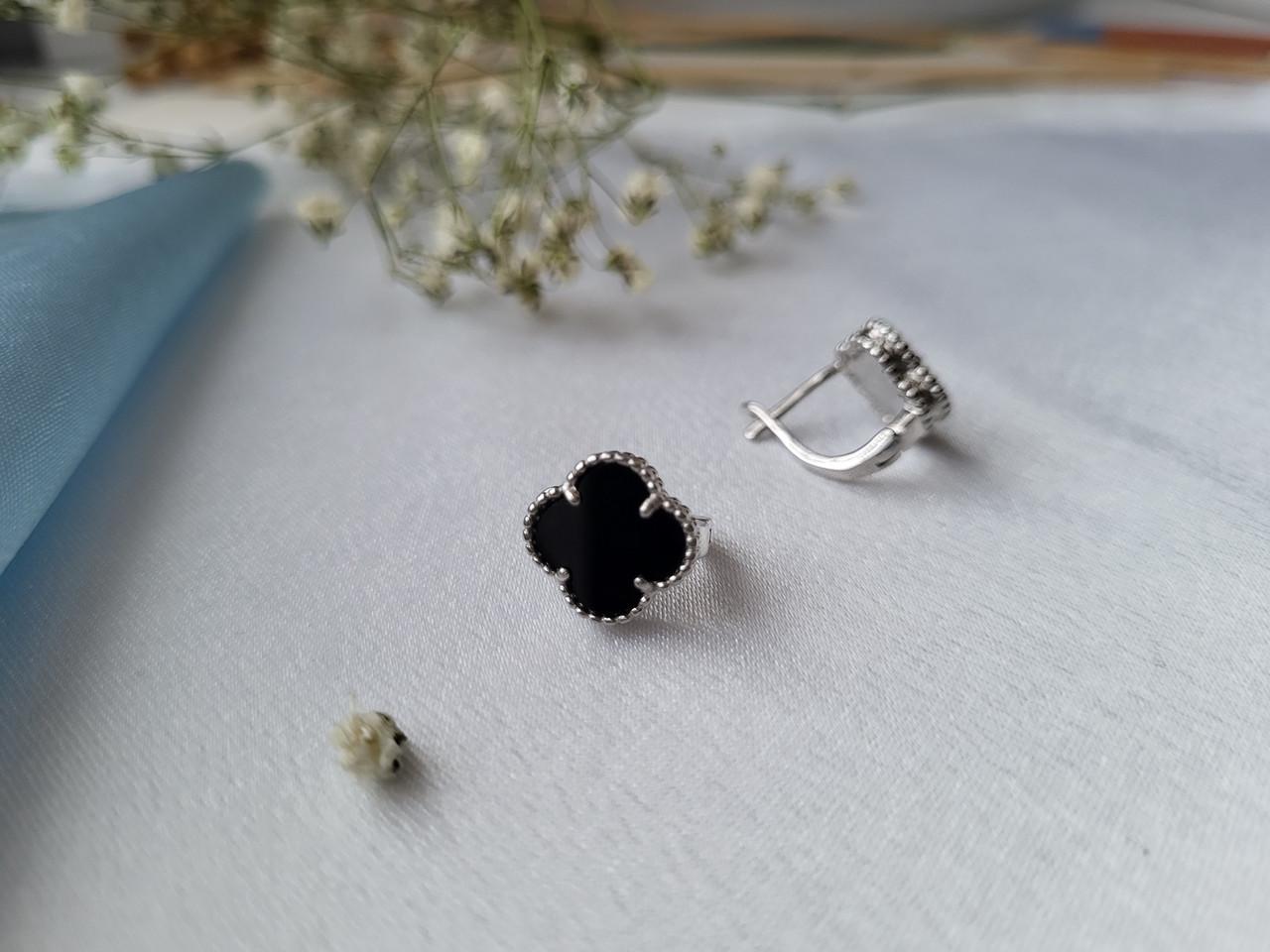 Серебряные серьги пара Цветок с ониксом 925 проба Черный 3,60 г (ск2о/1024)