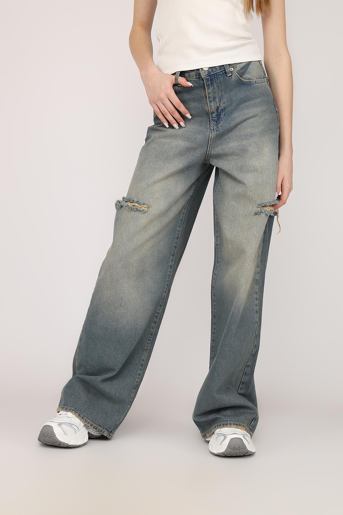 Джинсы женские Baggy ЦБ-00273491 р. 44 Голубой (SKT001055124) Джинсы женские Baggy ЦБ-00273491 р. 44 Голубой (SKT001055124)