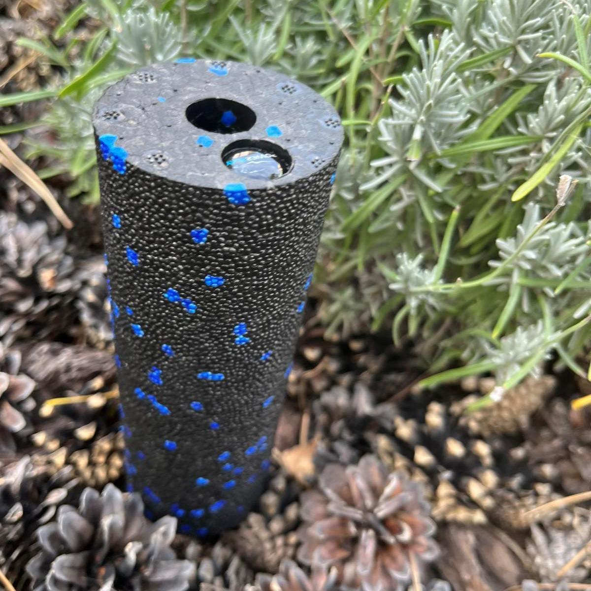 Ролик масажний гладкий PowerPlay PP-4346 Mini EPP Foam Roller 15x5,3 см Чорний/Синій (A-013212) - фото 4